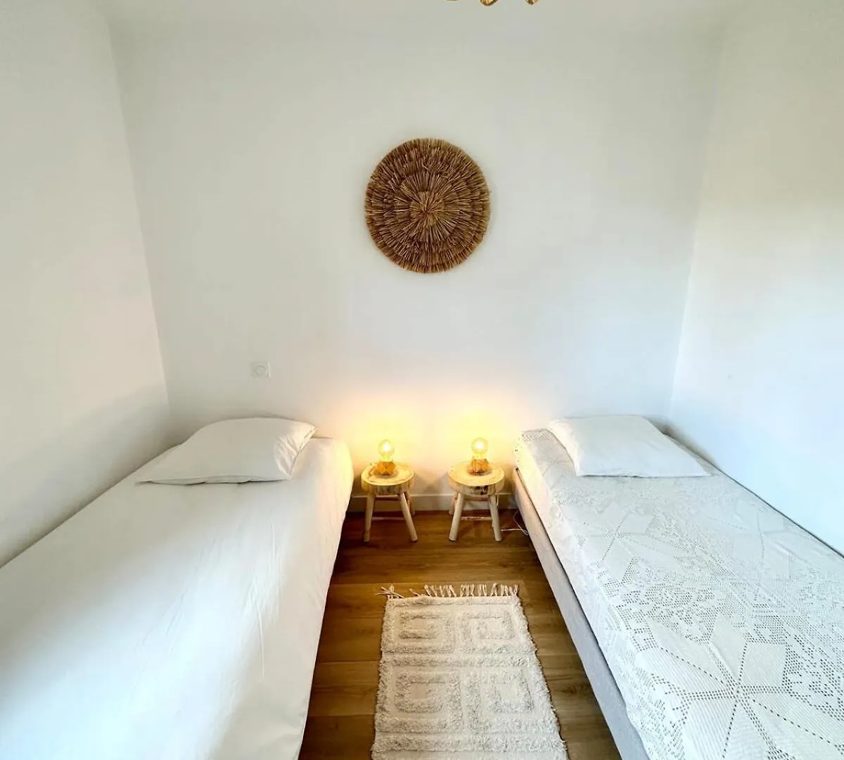 Jolie Maison Recente Ultra Cosy Bord De Mer Belz 0*,  France
