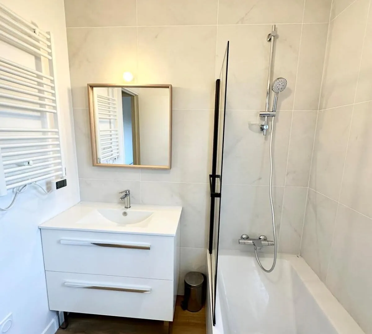 Jolie Maison Recente Ultra Cosy Bord De Mer Belz 0*,
